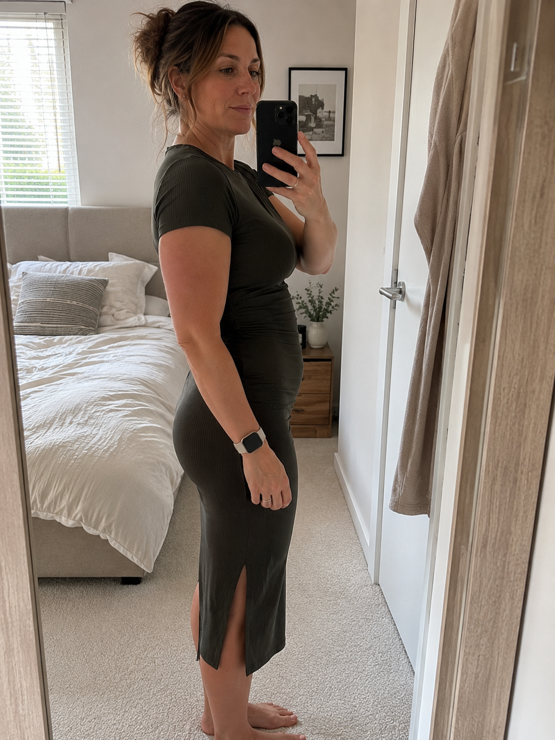 Woman wearing Élan bodysuit